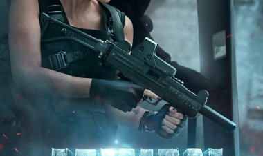 SRK launches Nayanthara Poster - The Leading Lady of Jawan