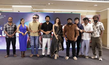 The team behind #VaaVaathiyaar comes together for a memorable group picture.