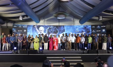 The  Kaattaan team gathers for a grand group photo, capturing the spirit of the event