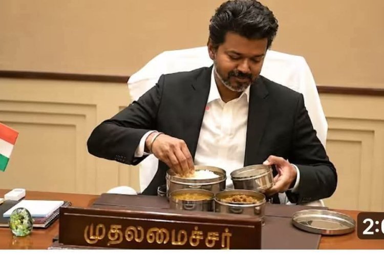 The pinnacle of simplicity .  [ Tamil Nadu Chief Minister ]