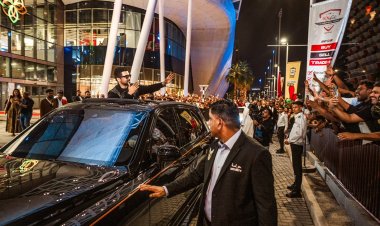 Suriya Owns Every Frame at #SceneLiveInDubai | Worldwide Release on November 6